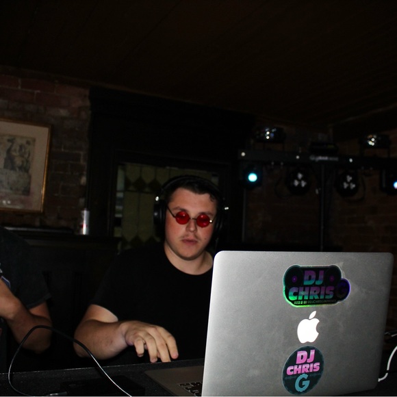djchrisg